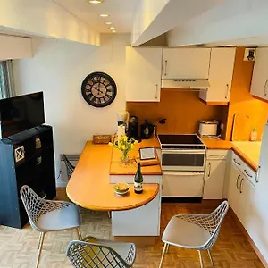 https://bienvenue-rsidence-les-pins-duplex-terrasse-verdoyante.inbrittany.com